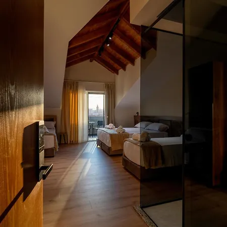 Grand Station 4* Shkodër